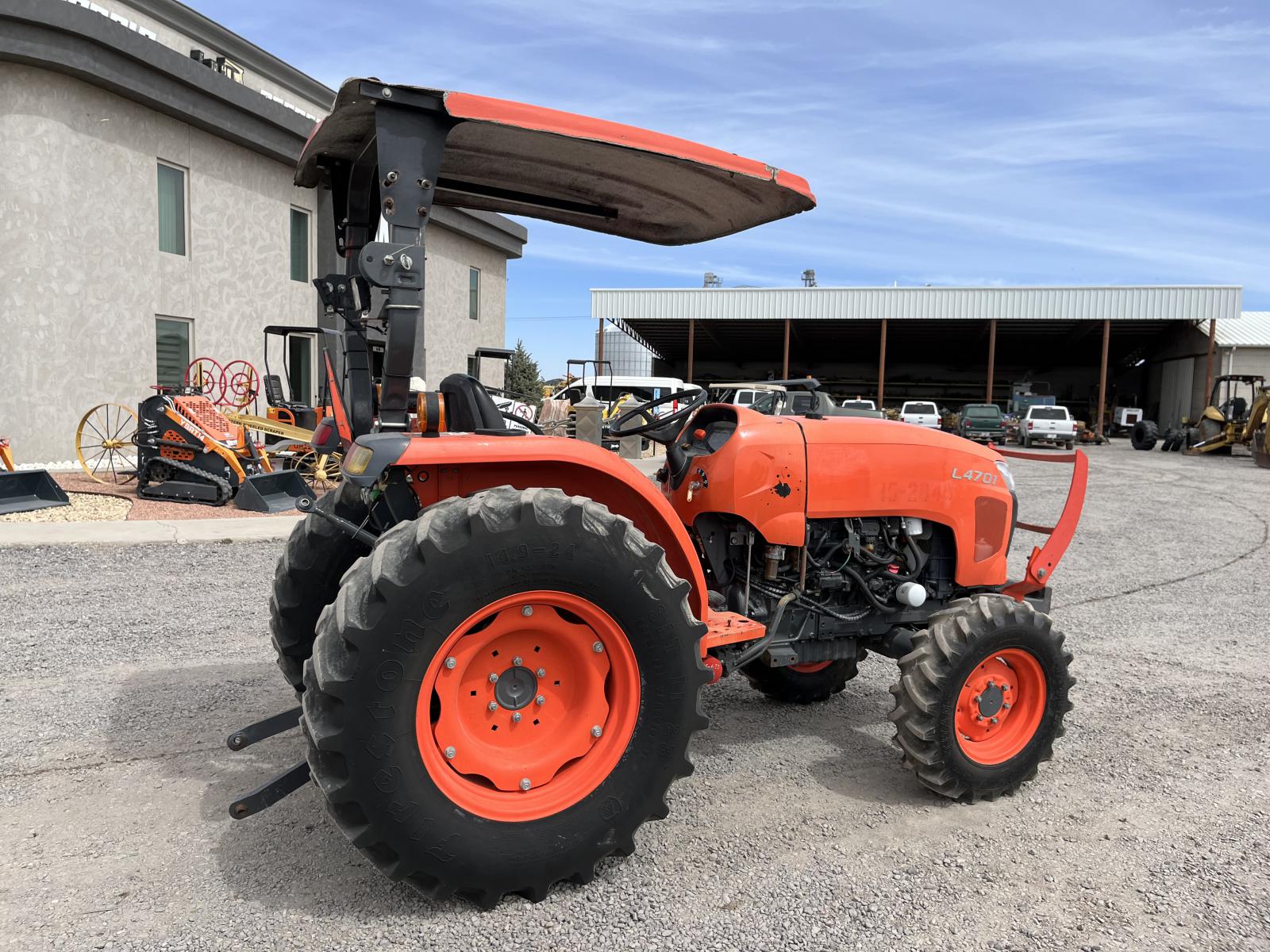 ./imagenes/INVOICE/2019/17302/TRACTOR KUBOTA L4701 - (7).JPG